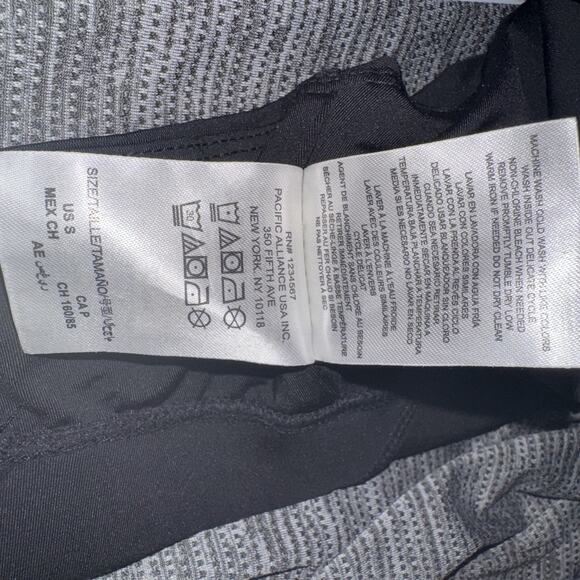 Juicy Couture Spelled Out SIZE S Black Sports Racerback Cross Back Gym Workout - Picture 4 of 6